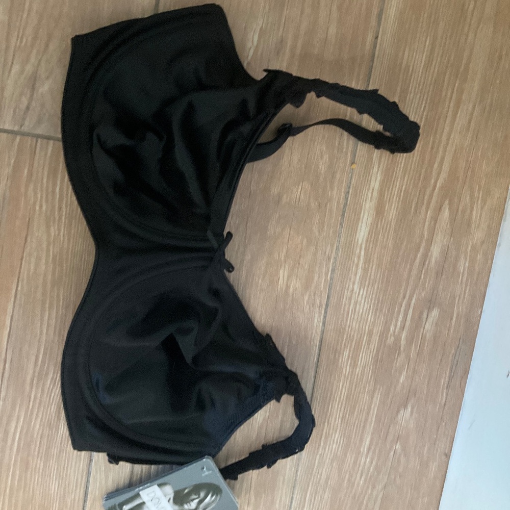 Set of 2 black Dominique 32c style 7000 bra